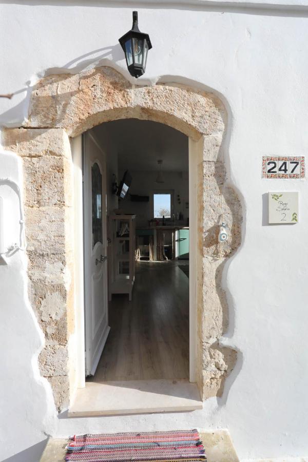 Ravi Boutique Home - 1 Minute Walk From Beach كاليفيس المظهر الخارجي الصورة